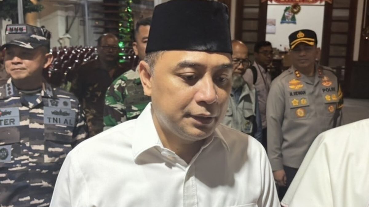 Pemkot Surabaya Keluarkan SE Pembatasan Ponsel pada Anak